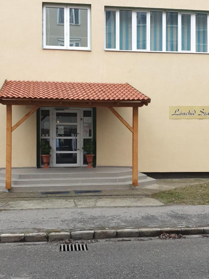 Lanchid Szallo Kecskemet Ngoại thất bức ảnh